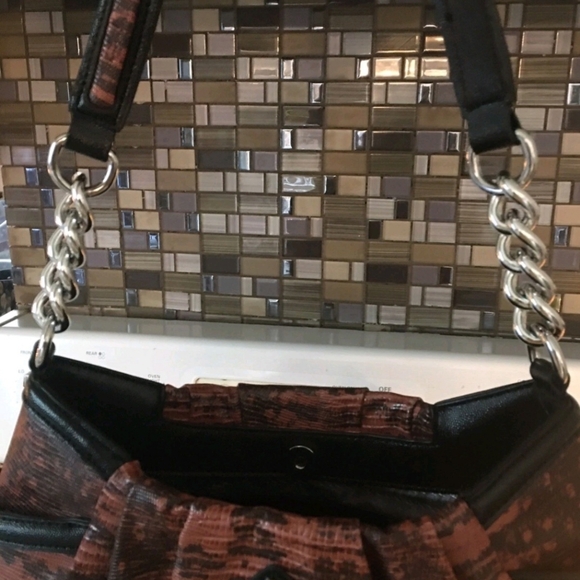 New Simply Vera Rust ,Chain Strap Shoulder Bag - Picture 3 of 7